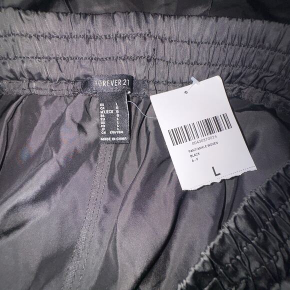 Forever 21 Black Athletic Pants women's Size Large NWT - Picture 4 of 7